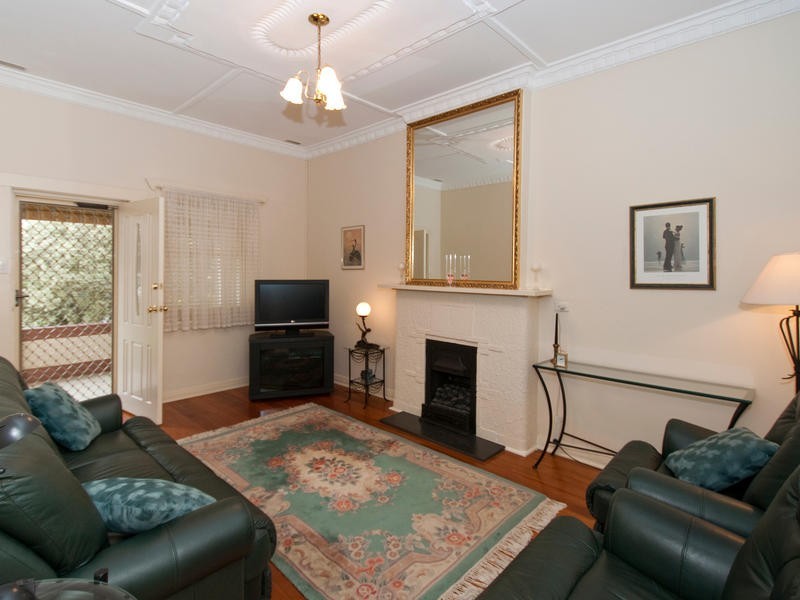 34 Narkunda Street, Glandore SA 5037