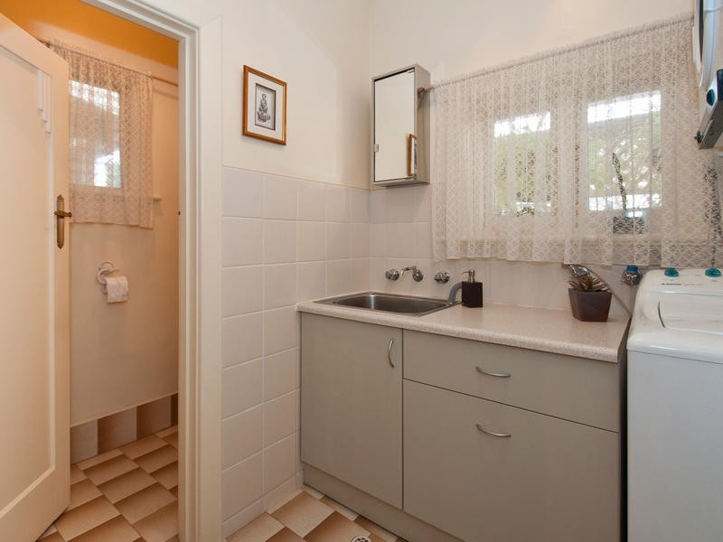 34 Narkunda Street, Glandore SA 5037