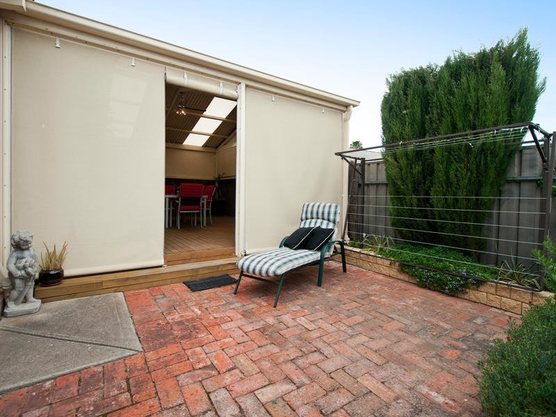 34 Narkunda Street, Glandore SA 5037