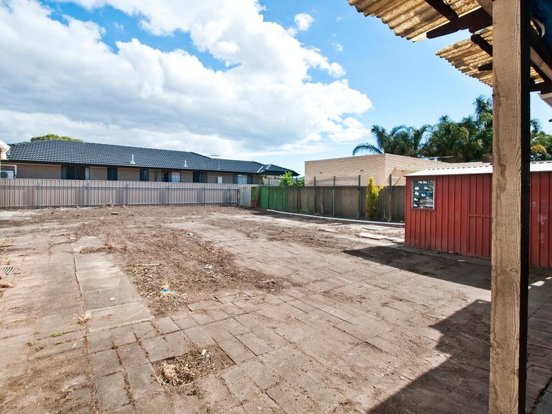 33 Dingera Avenue, North Plympton SA 5037