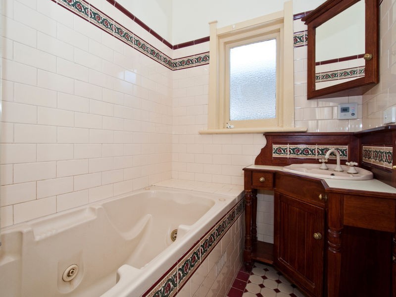 38 Bayly Street, Hendon SA 5014