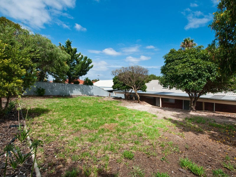 20 Lillian Street, Huntfield Heights SA 5163