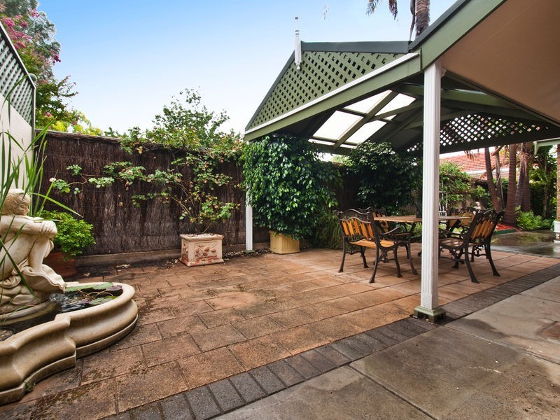 1A Churchill Avenue, Glandore SA 5037