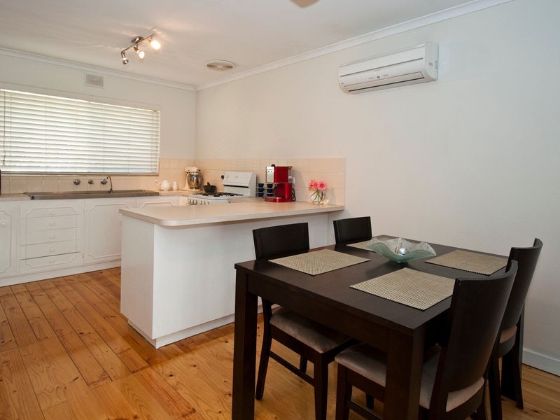 3/4 Balmoral Avenue, North Brighton SA 5048