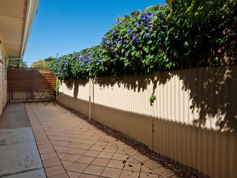 3/4 Balmoral Avenue, North Brighton SA 5048