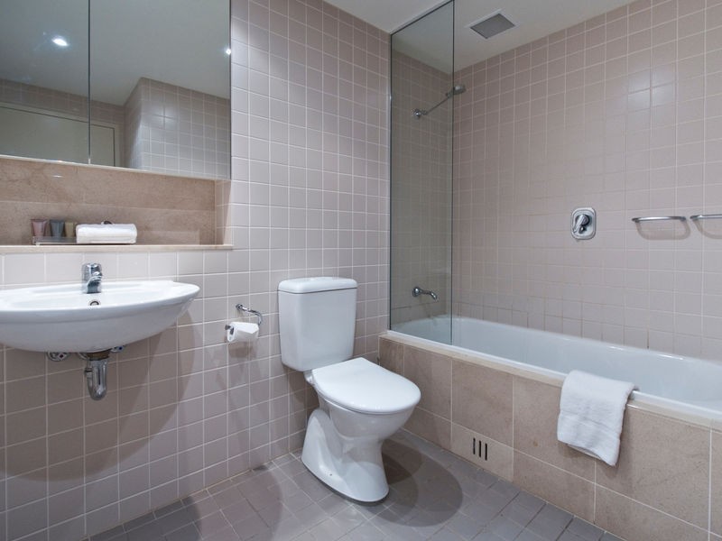 302/16 Holdfast Promenade, Glenelg SA 5045