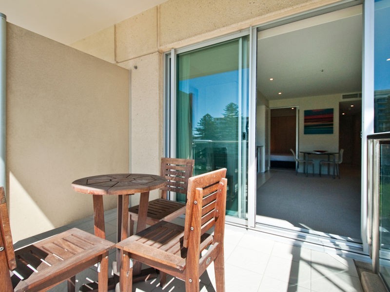 302/16 Holdfast Promenade, Glenelg SA 5045
