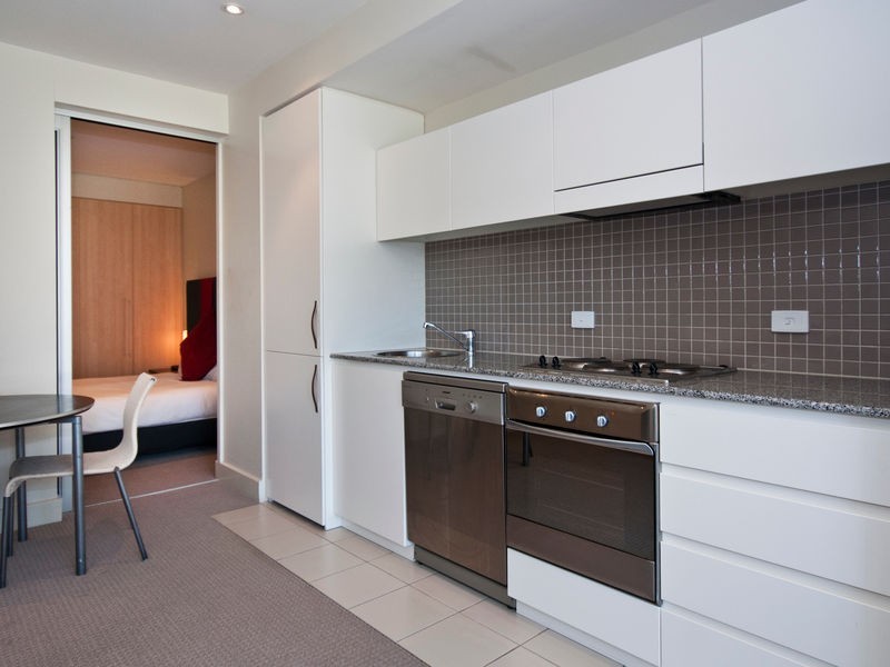103/16 Holdfast Promenade, Glenelg SA 5045
