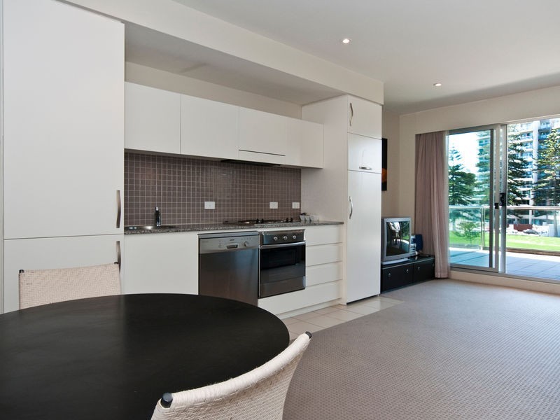 103/16 Holdfast Promenade, Glenelg SA 5045