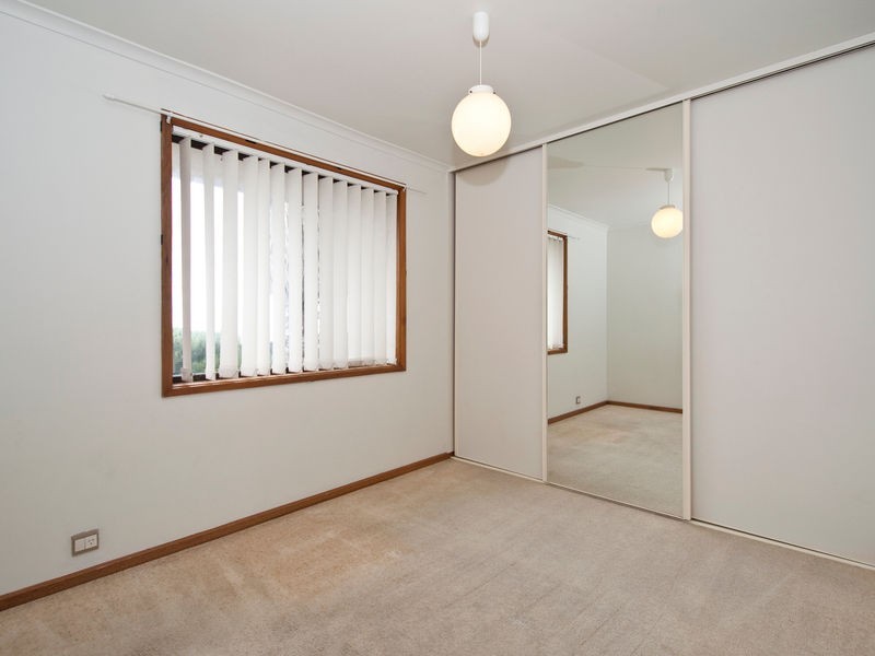 39 Kurrambi Crescent, Hallett Cove SA 5158
