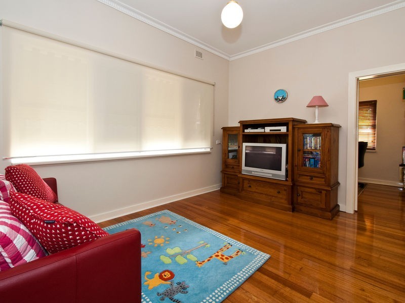 50 Kerr Grant Terrace, South Plympton SA 5038