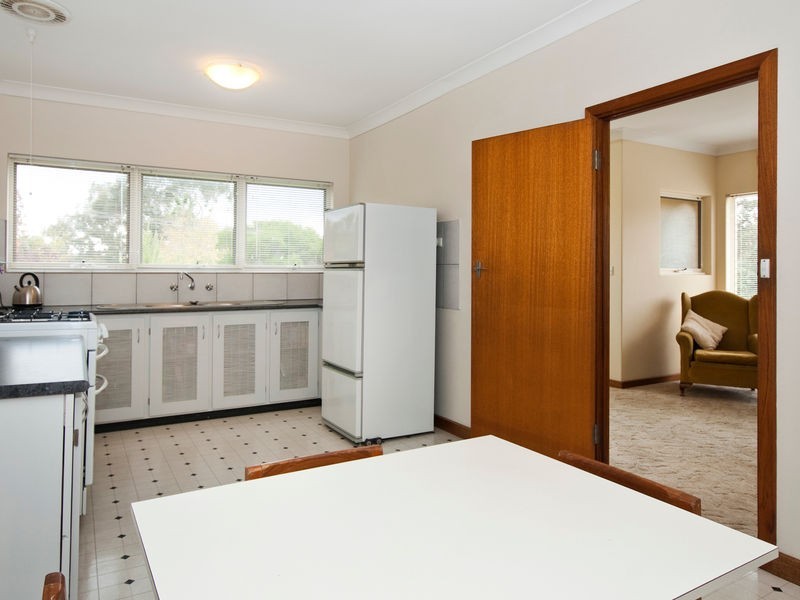 11 Fairlie Drive, Flagstaff Hill SA 5159