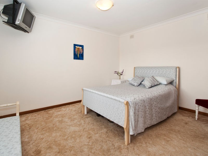 11 Fairlie Drive, Flagstaff Hill SA 5159