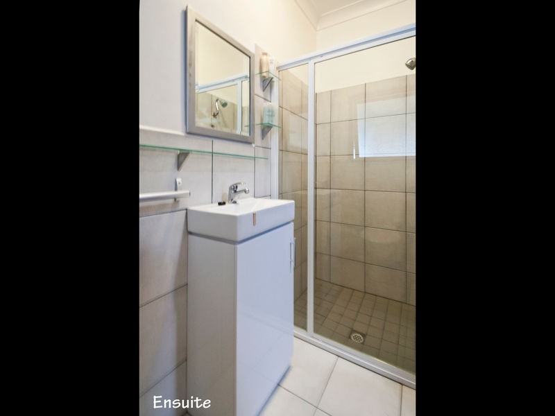 11 Fairlie Drive, Flagstaff Hill SA 5159