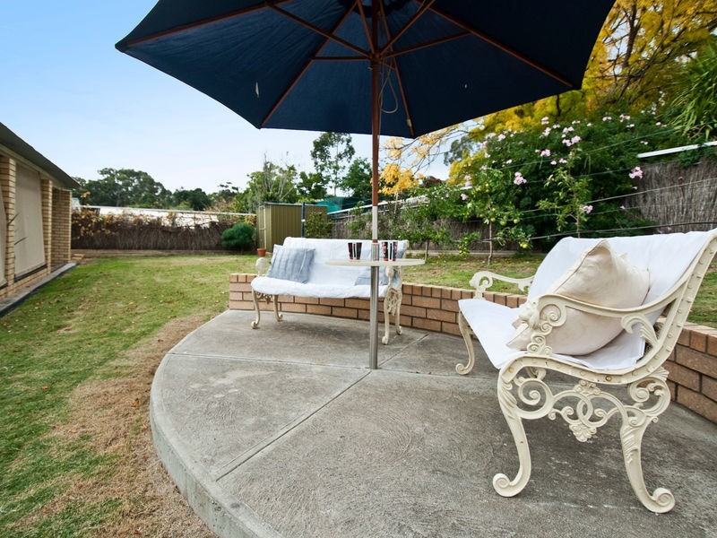 11 Fairlie Drive, Flagstaff Hill SA 5159