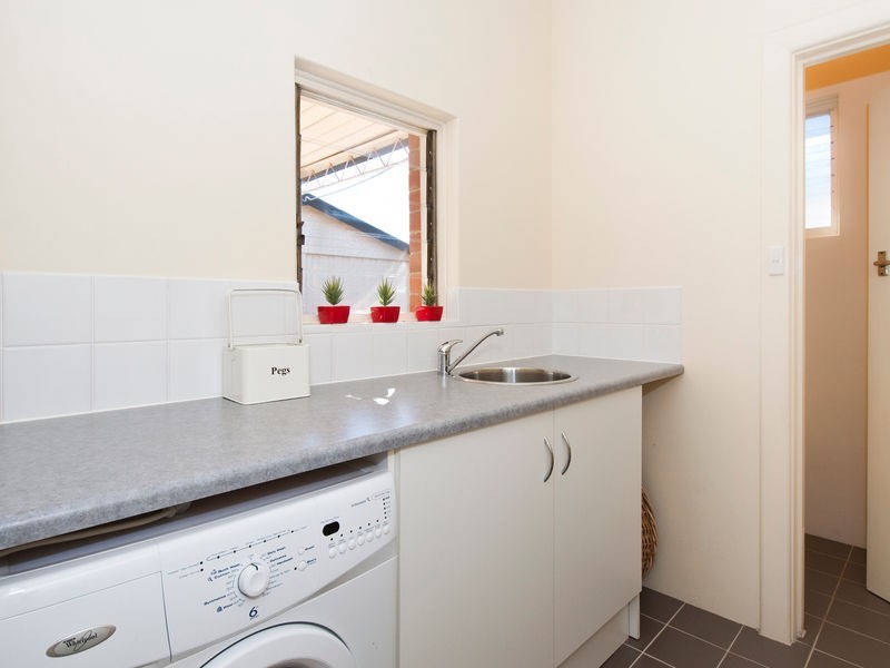 15 Waterhouse Road, South Plympton SA 5038