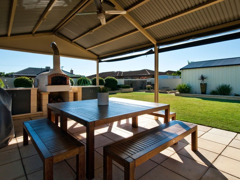 15 Waterhouse Road, South Plympton SA 5038