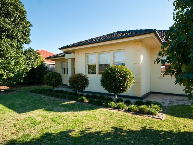 15 Waterhouse Road, South Plympton SA 5038