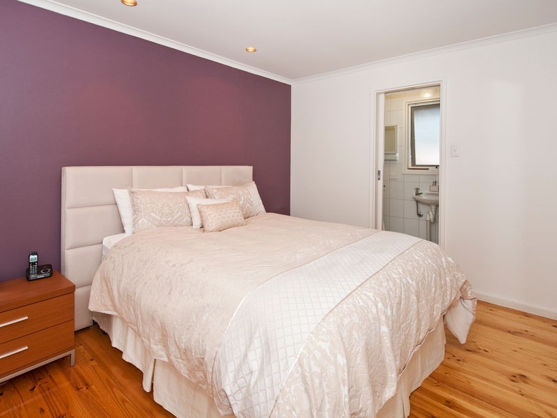 16 Pennant Street, Aberfoyle Park SA 5159