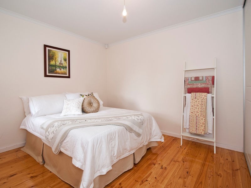 16 Pennant Street, Aberfoyle Park SA 5159