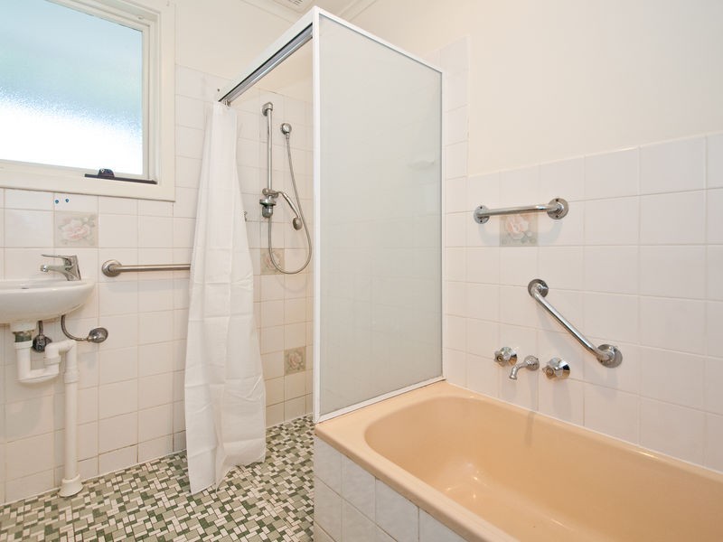 26 Parkmore Avenue, Sturt SA 5047