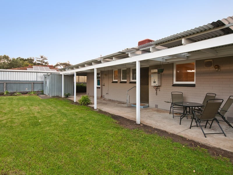 26 Parkmore Avenue, Sturt SA 5047