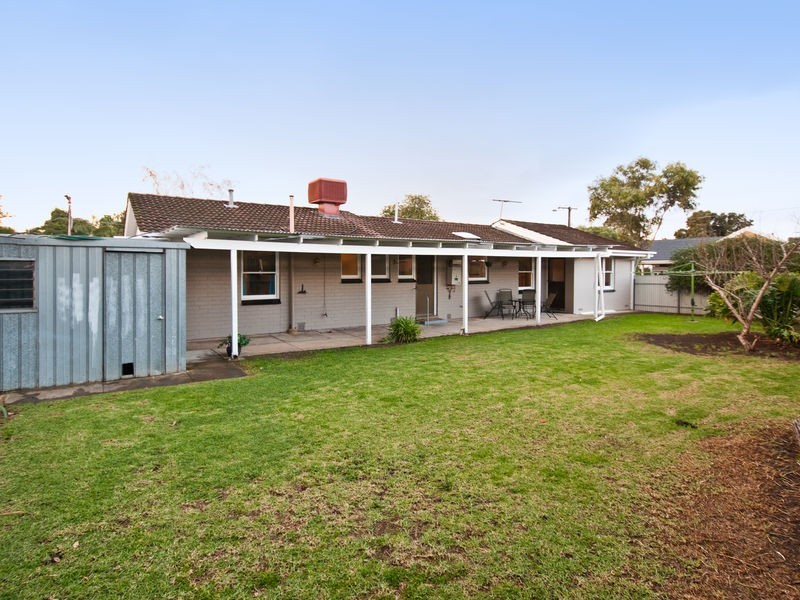 26 Parkmore Avenue, Sturt SA 5047