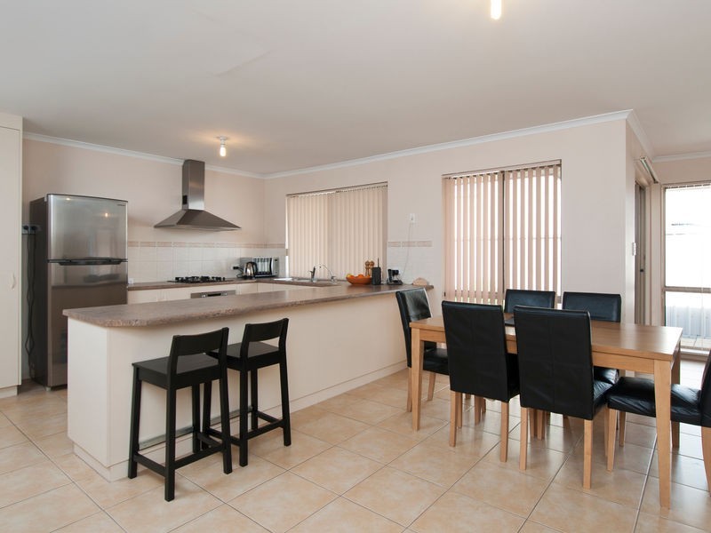 22 Holdfast Drive, Sheidow Park SA 5158