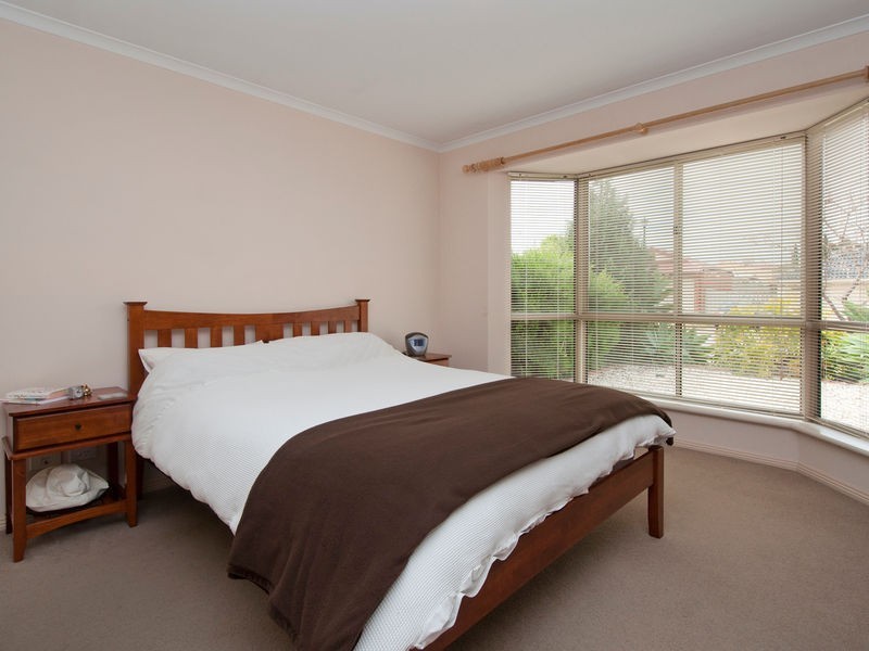 22 Holdfast Drive, Sheidow Park SA 5158