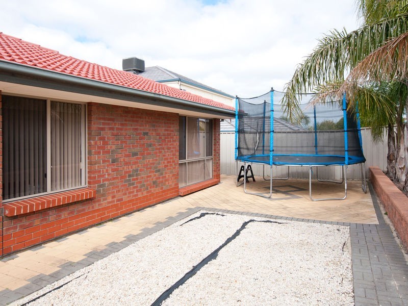 22 Holdfast Drive, Sheidow Park SA 5158