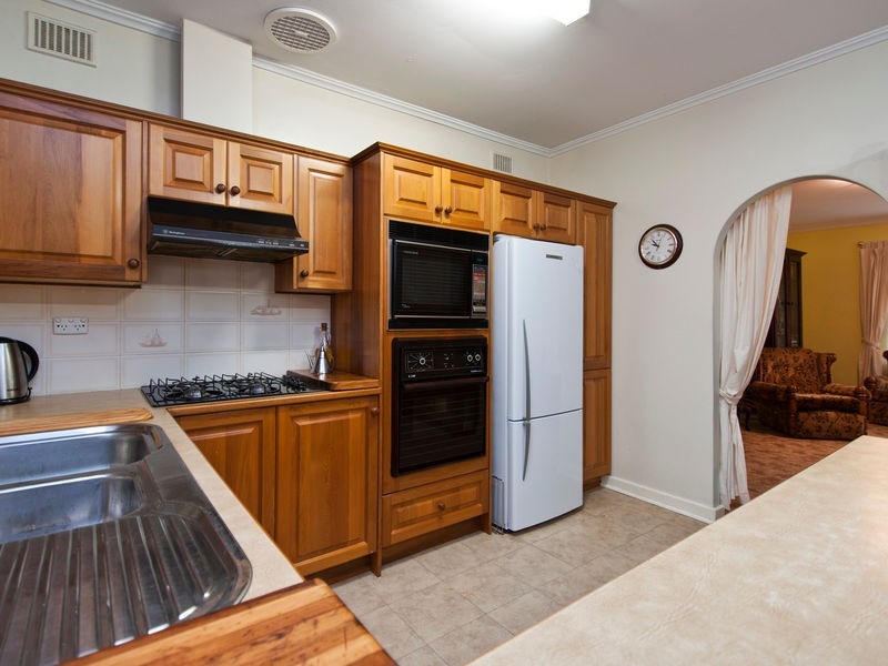 5 Fowler Street, Seaview Downs SA 5049