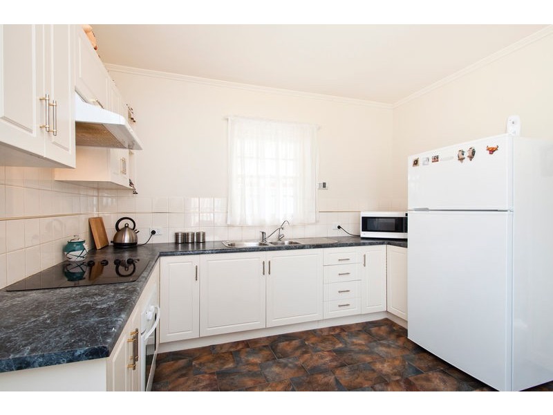 1/8 Edison Street, Glenelg North SA 5045