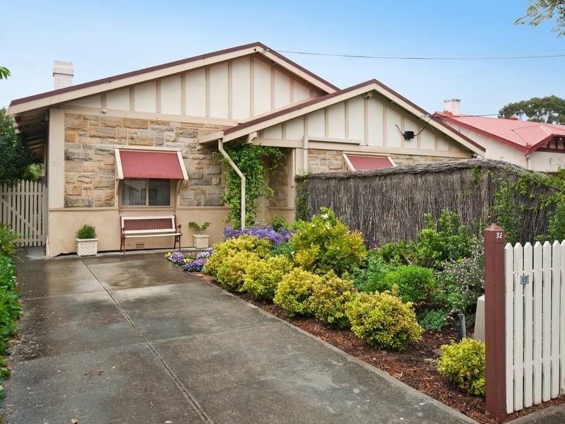 32 Grosvenor Street, Glandore SA 5037