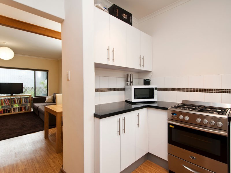 2/17 Kent Street, South Plympton SA 5038