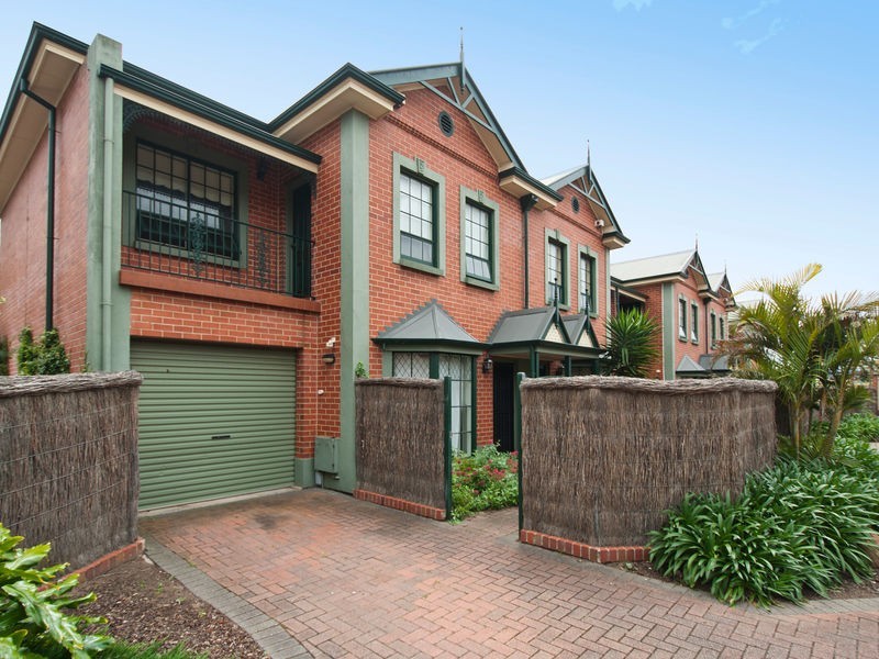 5/12 Old Tapleys Hill Road, Glenelg North SA 5045
