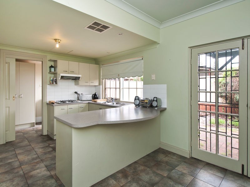 5/12 Old Tapleys Hill Road, Glenelg North SA 5045