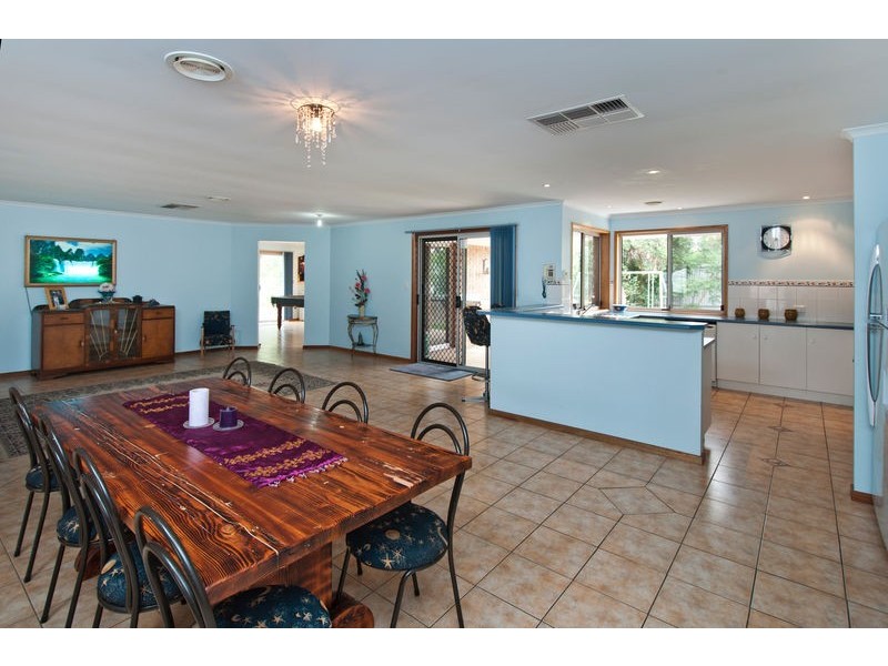 1 Taylors Avenue, Morphett Vale SA 5162