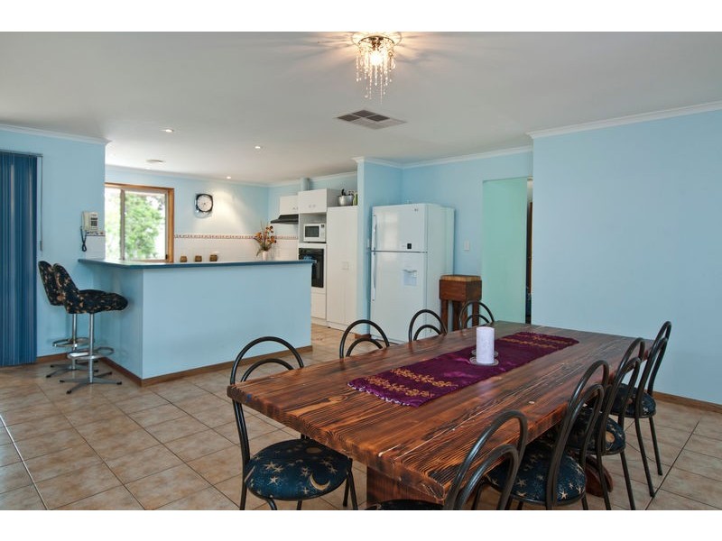 1 Taylors Avenue, Morphett Vale SA 5162