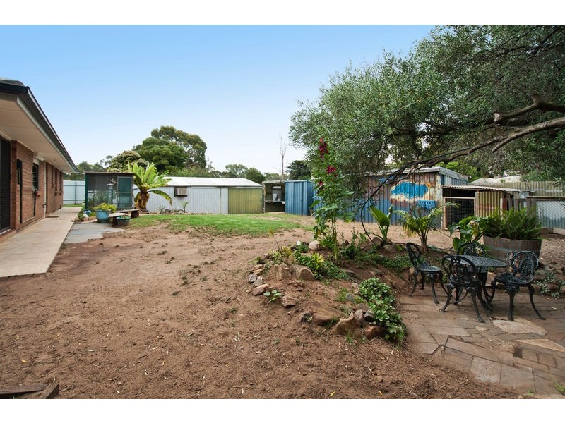 1 Taylors Avenue, Morphett Vale SA 5162