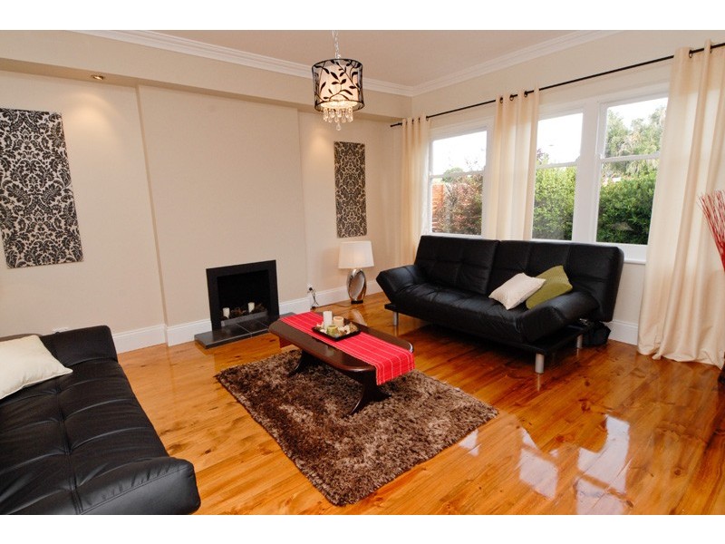 94 Raglan Avenue, South Plympton SA 5038