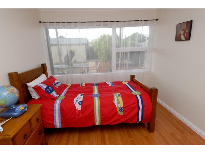 94 Raglan Avenue, South Plympton SA 5038