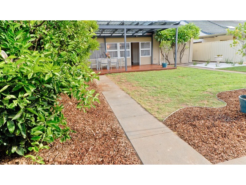 94 Raglan Avenue, South Plympton SA 5038