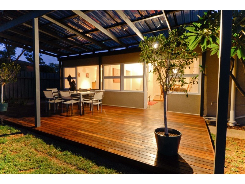 94 Raglan Avenue, South Plympton SA 5038