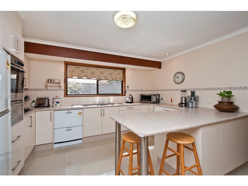 9 Gunya Court, Flagstaff Hill SA 5159