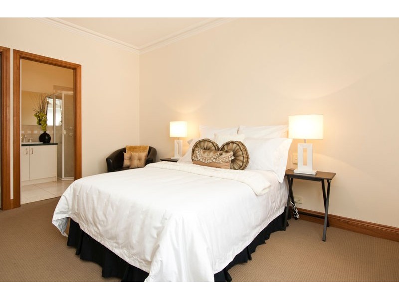 19 Windana Mews, Glandore SA 5037