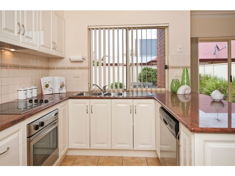 19 Windana Mews, Glandore SA 5037