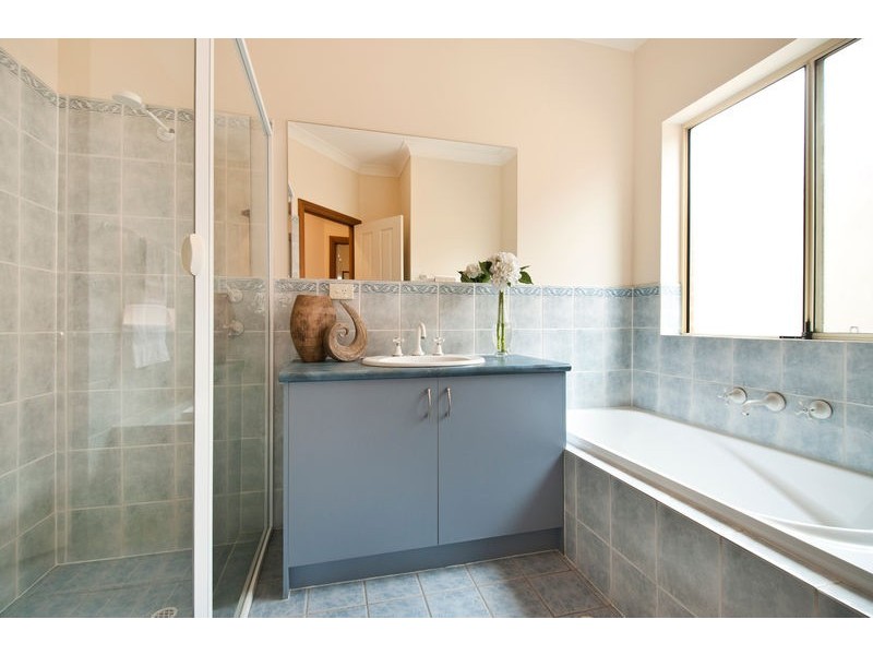 19 Windana Mews, Glandore SA 5037
