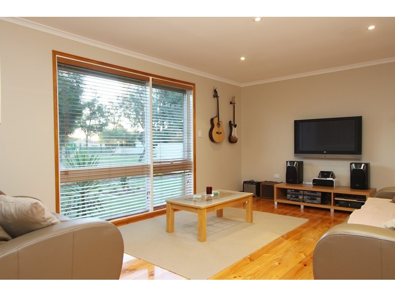 18 McLean Court, Novar Gardens SA 5040