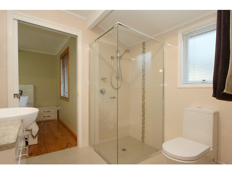 18 McLean Court, Novar Gardens SA 5040