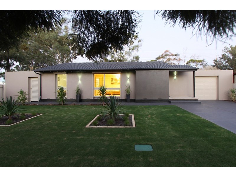 18 McLean Court, Novar Gardens SA 5040